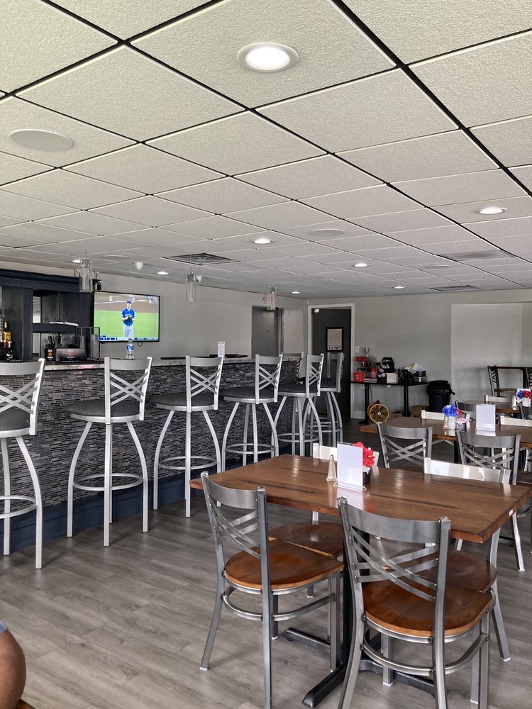 EEDO’S RESTAURANT & BAR 10 Photos 11831 N I10 Service Rd, New