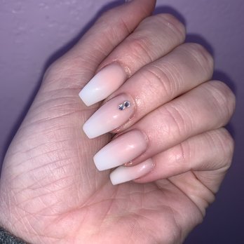 E Nails - Nail Salons Near Me - Yakima, Washington