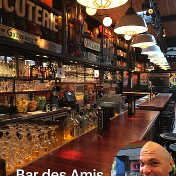 Bar des Amis - Bars Near Me - Brussels, BRU