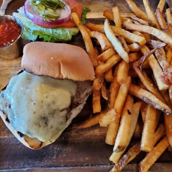 B2 Bistro + Bar - Great tasting Burger from aged meat and Fries! - Cocktail Bars Near Me - Point Pleasant Beach, New Jersey