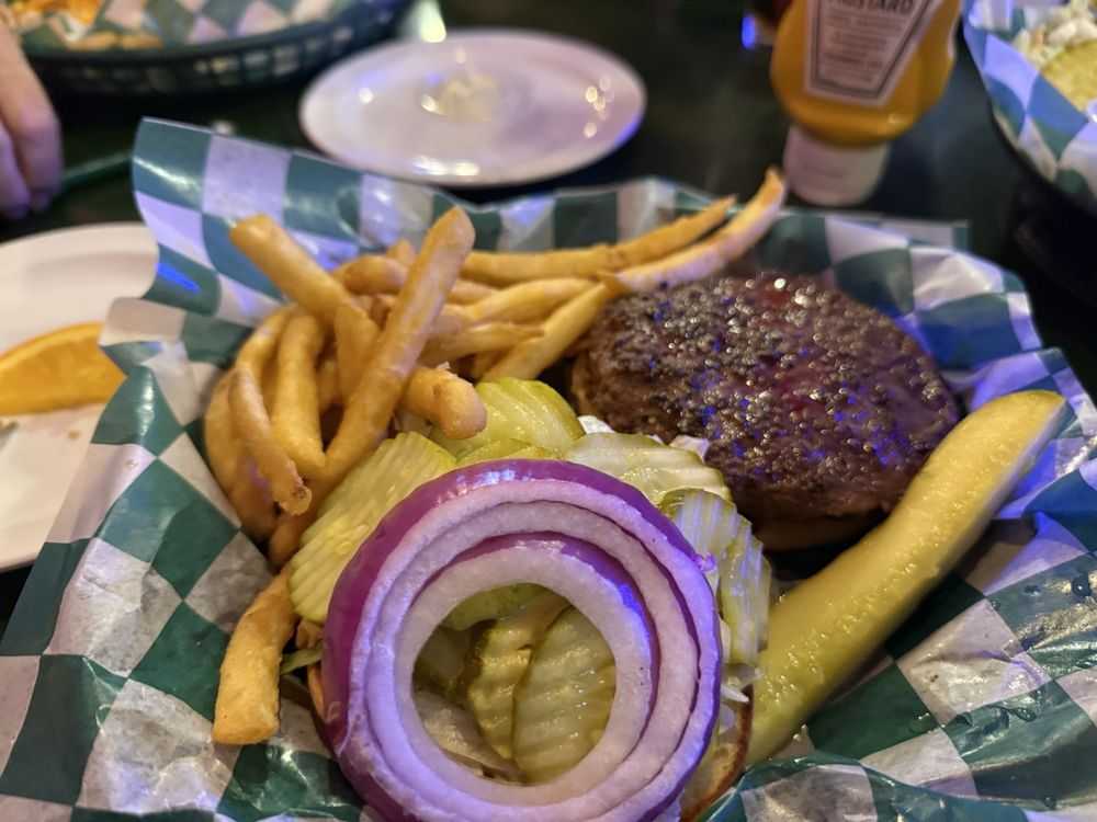 Finnegan’s Grille & Pub