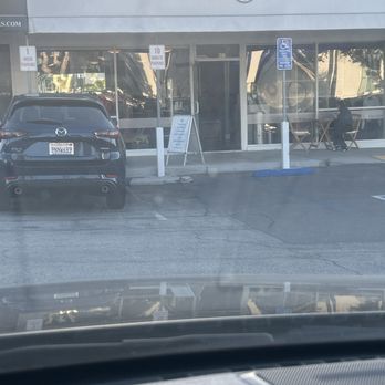 Club Pilates - parking lot view - Pilates Near Me - Manhattan Beach, California