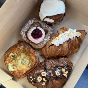 Salted Butter - Spinach, cranberry, cinnamon roll, peppermint mocha and chocolate hazelnut croissants. - Desserts Near Me - Pasadena, California Salted Butter - Spinach, cranberry, cinnamon roll, peppermint mocha and chocolate hazelnut croissants. - Desserts Near Me - Pasadena, California