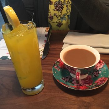 Besharam - Turmeric Lemonade and ginger cardamom chai - Indian Near Me - San Francisco, California Besharam - Turmeric Lemonade and ginger cardamom chai - Indian Near Me - San Francisco, California