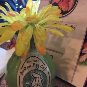 Another Broken Egg Cafe - Breakfast & Brunch Near Me - Dunwoody, Georgia