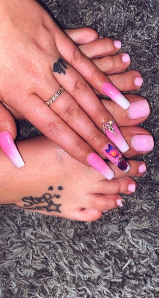 LILY’S NAIL SALON Updated June 2024 11 Photos 216 Oxford St, Lynn