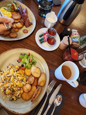 Stompin' Grounds Restaurant Nashville by null