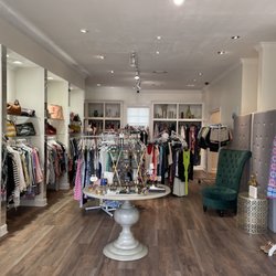 Deja New Consignment and Gifts
