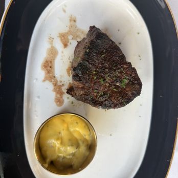 Butcher & Rose - Fillet with bernaise - Steakhouses Near Me - Columbus, Ohio Butcher & Rose - Fillet with bernaise - Steakhouses Near Me - Columbus, Ohio