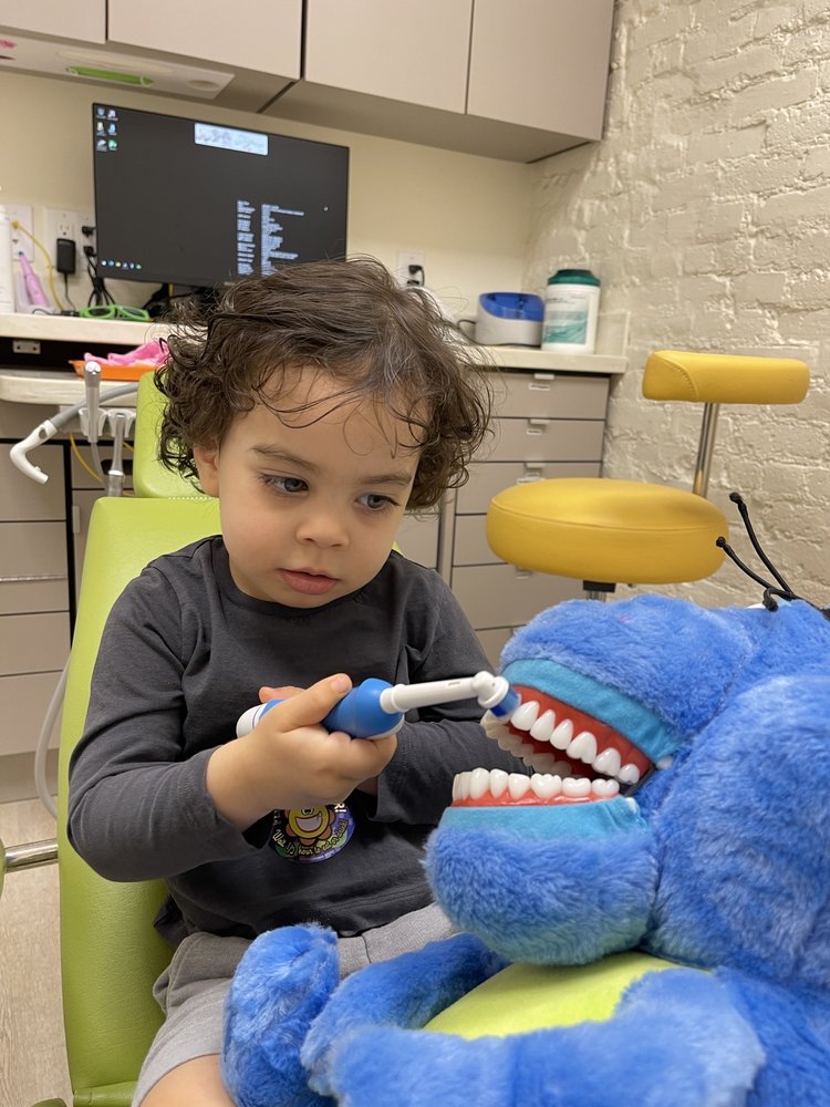 KINDEREE FAMILY DENTISTRY Updated September 2024 10 Photos & 12 Reviews 2905 Fort Hamilton