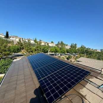 Top Shot Detail - CLEANED - Solar Panel Cleaning Near Me Top Shot Detail - CLEANED - Solar Panel Cleaning Near Me