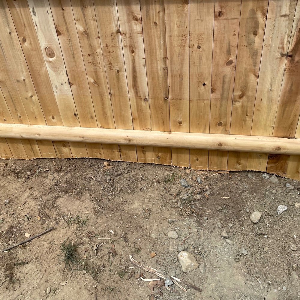 Miller Fence - I just don't know what they were thinking with this fence. - Fences & Gates Near Me - Worcester, Massachusetts