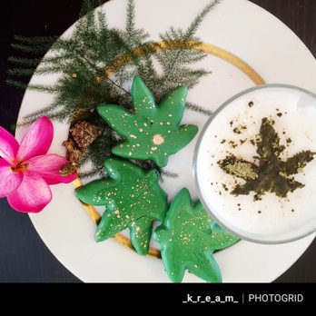 Parlour Bakery - Marijuana plant shaped cookies. Contains NO CBD or plant extracts - Cupcakes Near Me - Plantation, Florida Parlour Bakery - Marijuana plant shaped cookies. Contains NO CBD or plant extracts - Cupcakes Near Me - Plantation, Florida