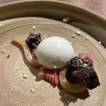 Six Test Kitchen - Peanut butter "ganache" with bay leaf ice cream and chocolate cake. - New American Near Me - Paso Robles, California
