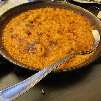 Bodega Spanish Tapas & Lounge - Large Paella de Pollo y Chorizo - Tapas Bars Near Me - Washington, DC, District of Columbia Bodega Spanish Tapas & Lounge - Large Paella de Pollo y Chorizo - Tapas Bars Near Me - Washington, DC, District of Columbia