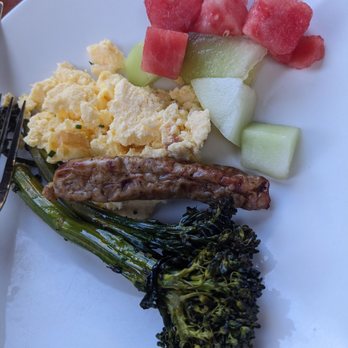 Marriott Irvine Spectrum - M Club breakfast (gf options) - Hotels Near Me - Irvine, California