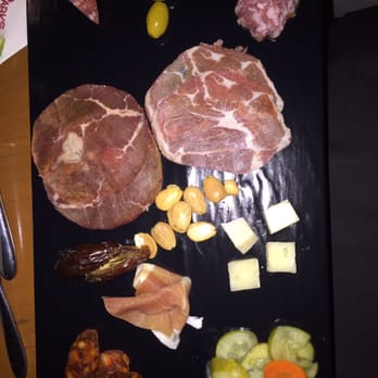 Enchanted Rose - Charcuterie is very tasty - Lounges Near Me - Lake Buena Vista, Florida Enchanted Rose - Charcuterie is very tasty - Lounges Near Me - Lake Buena Vista, Florida