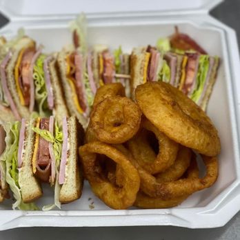 Jesse's Restaurant - Traditional Club with Onion Rings - Diners Near Me - Tulsa, Oklahoma Jesse's Restaurant - Traditional Club with Onion Rings - Diners Near Me - Tulsa, Oklahoma