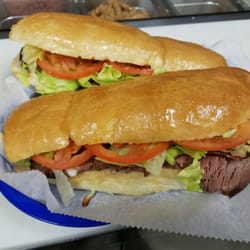 Bobs Pizza Place - If this Roast Beef Grinder doesn't look mouth-watering (we're sure it does) fear not, we have many other grinder options. Come try them all!