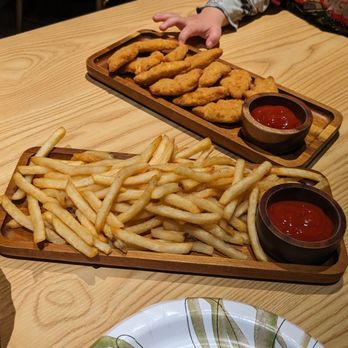 My Lil Town Eagle Rock - Chicken nuggets and fries - Indoor Playcenter Near Me - Los Angeles, California My Lil Town Eagle Rock - Chicken nuggets and fries - Indoor Playcenter Near Me - Los Angeles, California