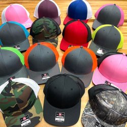 Vinyl Creation Supply - Richardson 112 caps