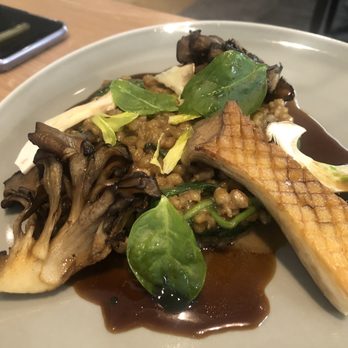 Knife Pleat - champignons - French Near Me - Costa Mesa, California