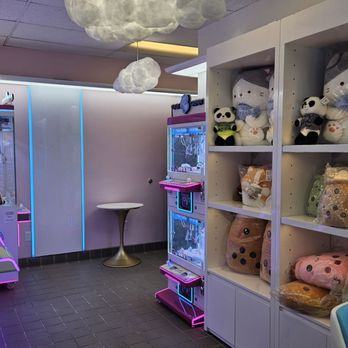 Boba Cucue - Merch and claw machines - Bubble Tea Near Me - Lake Forest, California
