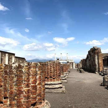 Pompeii Ruins - Landmarks & Historical Buildings Near Me - Pompei, NA Pompeii Ruins - Landmarks & Historical Buildings Near Me - Pompei, NA