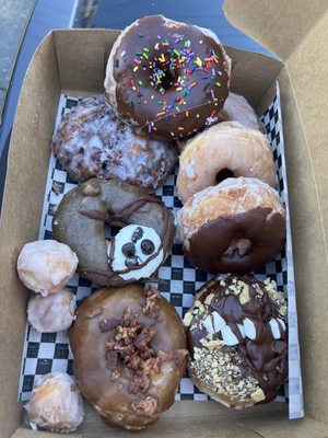 Mel-O-Glaze Bakery by null