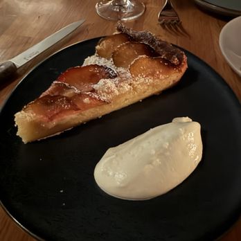 Place des Fêtes - Tart dessert - Wine Bars Near Me - Brooklyn, New York Place des Fêtes - Tart dessert - Wine Bars Near Me - Brooklyn, New York
