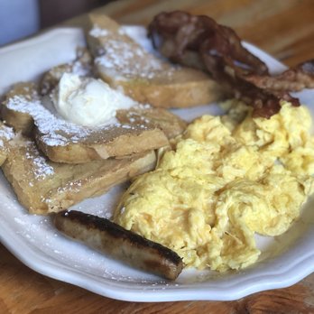 Maple Sugar & Vermont Spice - Sampler with French toast - Specialty Food Near Me - Mendon, Vermont Maple Sugar & Vermont Spice - Sampler with French toast - Specialty Food Near Me - Mendon, Vermont