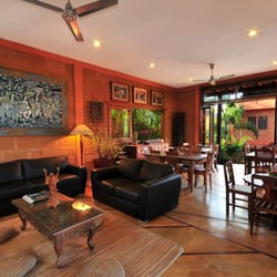Hotel Casa San Pancho - Area de entretenimiento y comida
