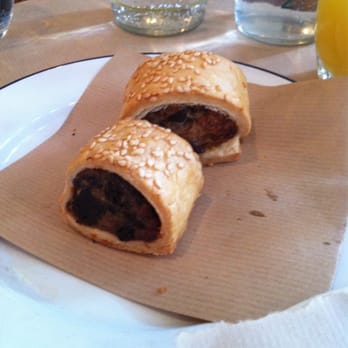 Bistro Union - Black pudding sausage roll - British Near Me - London, XGL Bistro Union - Black pudding sausage roll - British Near Me - London, XGL