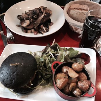 Baroche - burger and chicken!! - Brasseries Near Me - Paris, 75 Baroche - burger and chicken!! - Brasseries Near Me - Paris, 75