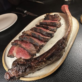 Verse - The dry age Tomahawk - Seafood Near Me - Toluca Lake, California
