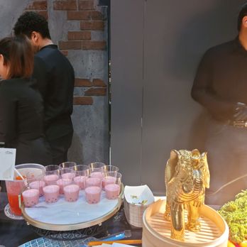 Orlando Science Center - Unique salads and pretty in pink beverages - Museums Near Me - Orlando, Florida