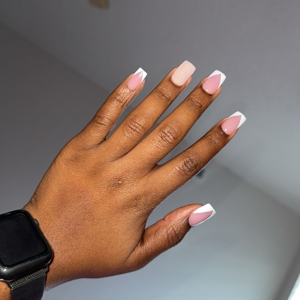 Deview Nail Spa - Nail Salons Near Me - Covington, Louisiana