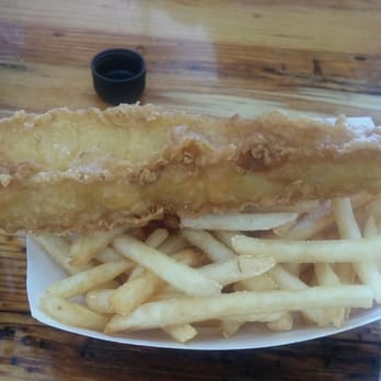 England Fish & Chips - The snacker. ..a really good deal..only 3.59 - Seafood Near Me - Long Beach, California England Fish & Chips - The snacker. ..a really good deal..only 3.59 - Seafood Near Me - Long Beach, California
