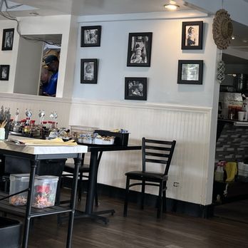 Sweet E's Cafe - Cafes Near Me - Honolulu, Hawaii Sweet E's Cafe - Cafes Near Me - Honolulu, Hawaii