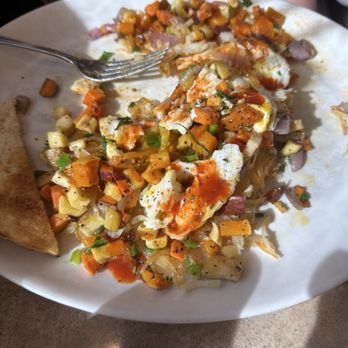Jeffrey's Hillside Cafe - Vegetable Hash with two over easy eggs - Breakfast & Brunch Near Me - Santa Rosa, California