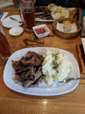 Restaurante el Bote Cerveza Natales by null