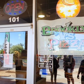 Brooklyn V's Pizza - the entrance to the restaurant - Pizza Near Me - Gilbert, Arizona