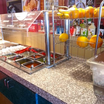 El Progreso Mexican Restaurant - Salsa Bar: mild red, med red, spicy red, green, white, habaneros, carrots/onions pickled, diced onions/cilantro, lemon wedges - Mexican Near Me - Lake Forest, California