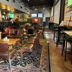 Tavern On Citrus - Cool little vibe.