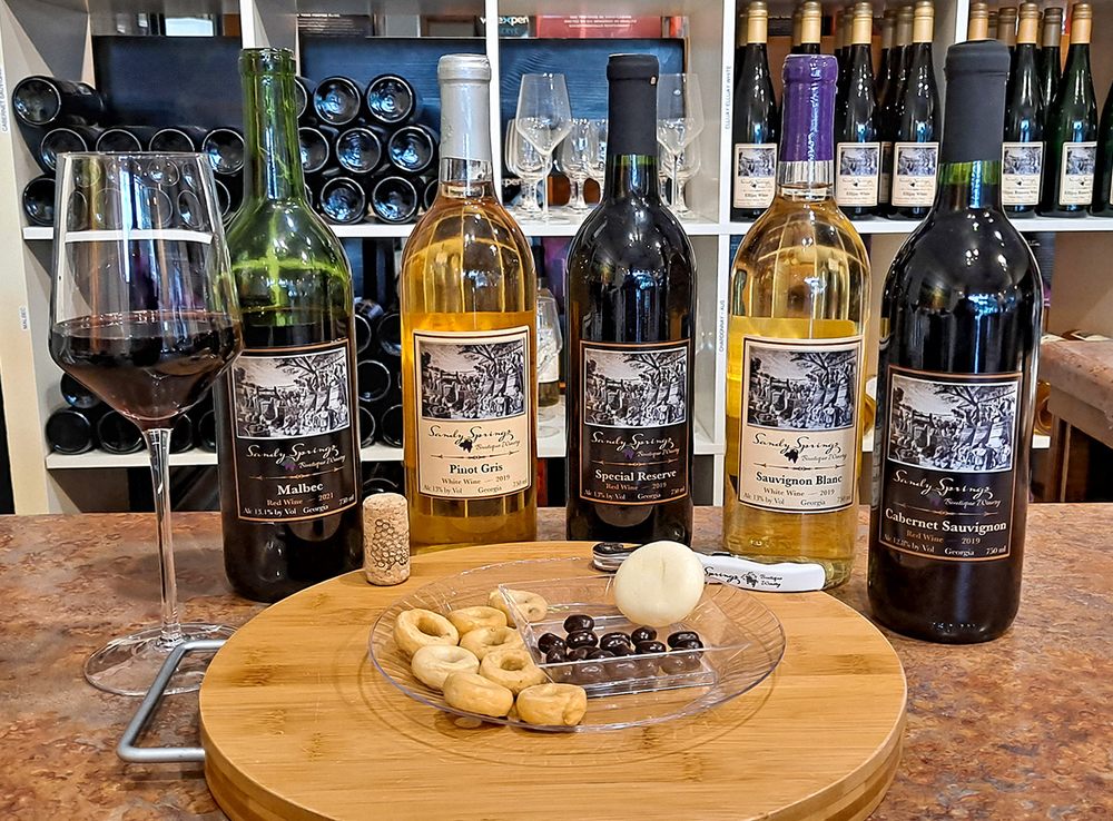 SANDY SPRINGS BOUTIQUE WINERY Updated October 2024 25 Photos 203