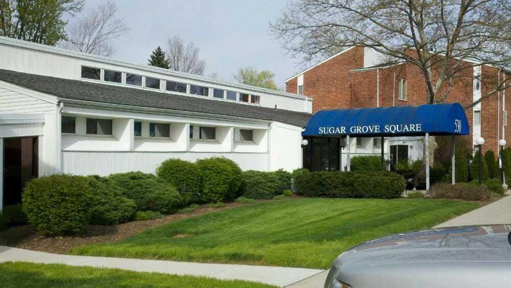 SUGAR GROVE SQUARE RETIREMENT APARTMENTS 503 S State St, Westerville