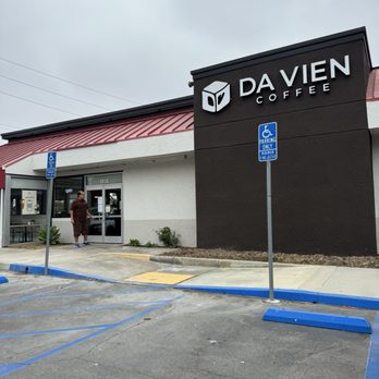 Da Vien Coffee - Outside - Desserts Near Me - Cypress, California Da Vien Coffee - Outside - Desserts Near Me - Cypress, California
