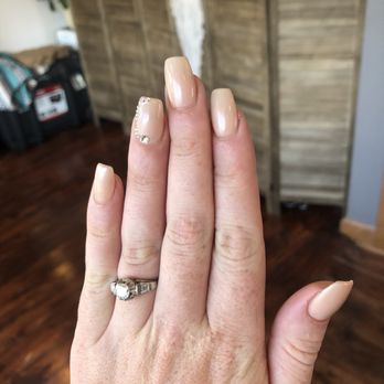 Maximum Nails & Spa - Nail Salons Near Me - Nashville, Tennessee