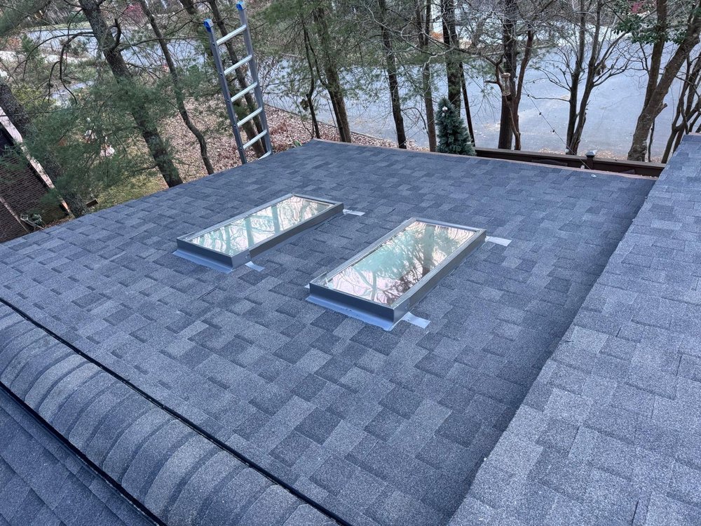 Slide of Wuilson’s Roofing