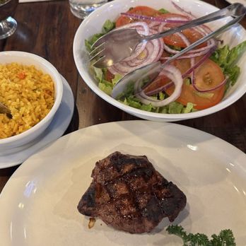 Rincón de Buenos Aires - Eastern - Filet Mignon, Arroz Amarillo, Ensalada - Steakhouses Near Me - Las Vegas, Nevada